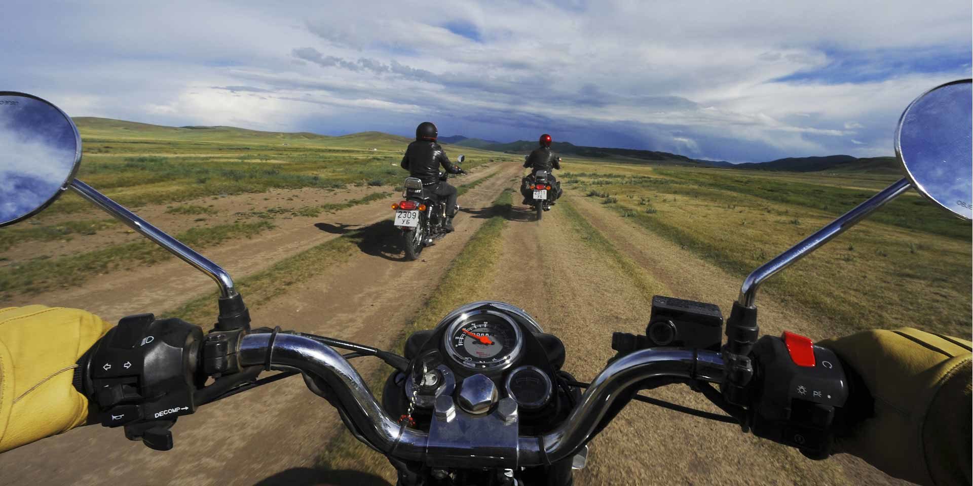 Vintage Rides, Voyager à moto en Asie